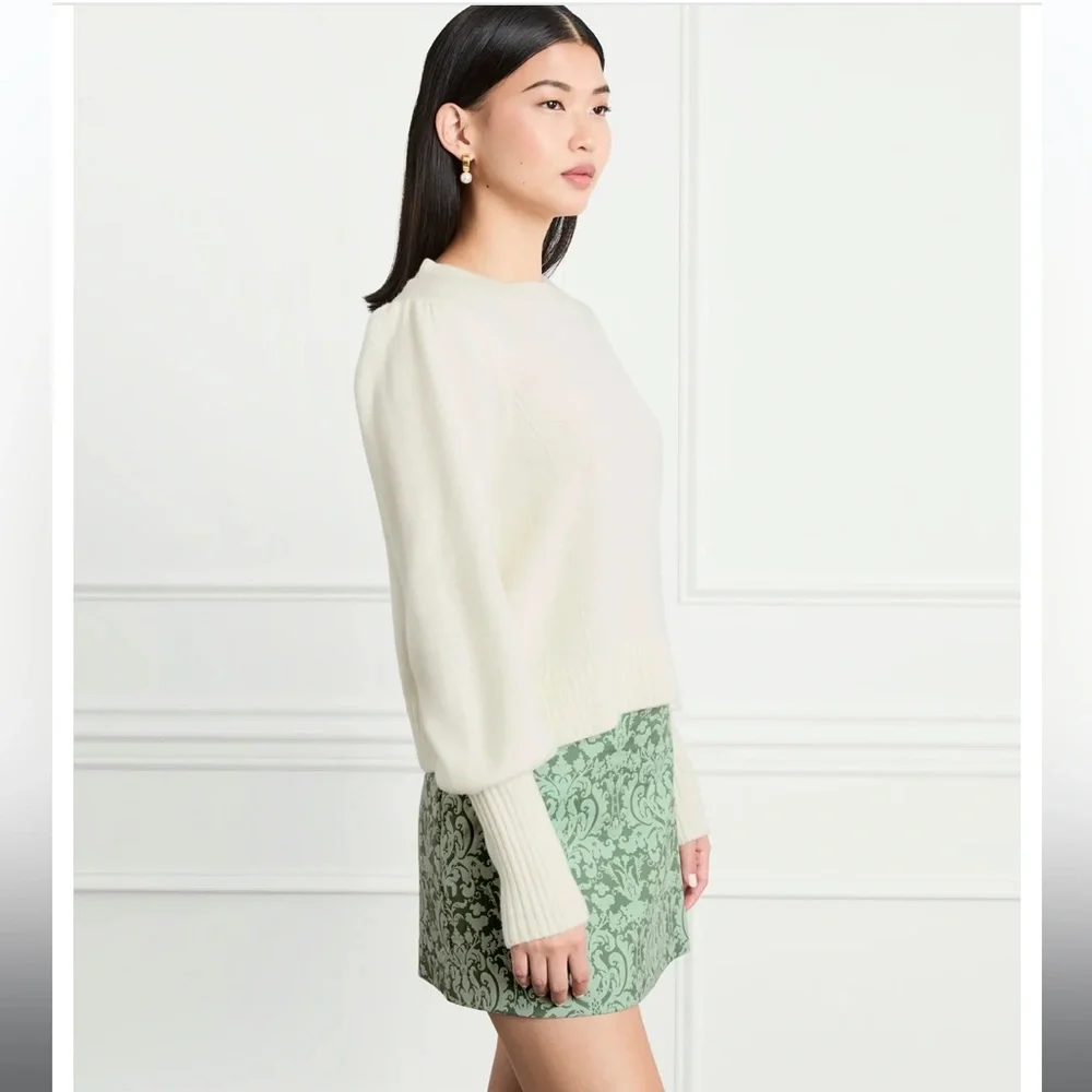 Hill House Cropped Sylvie Sweater in Cream Size XS but fits like an XXS - Picture 2 of 4